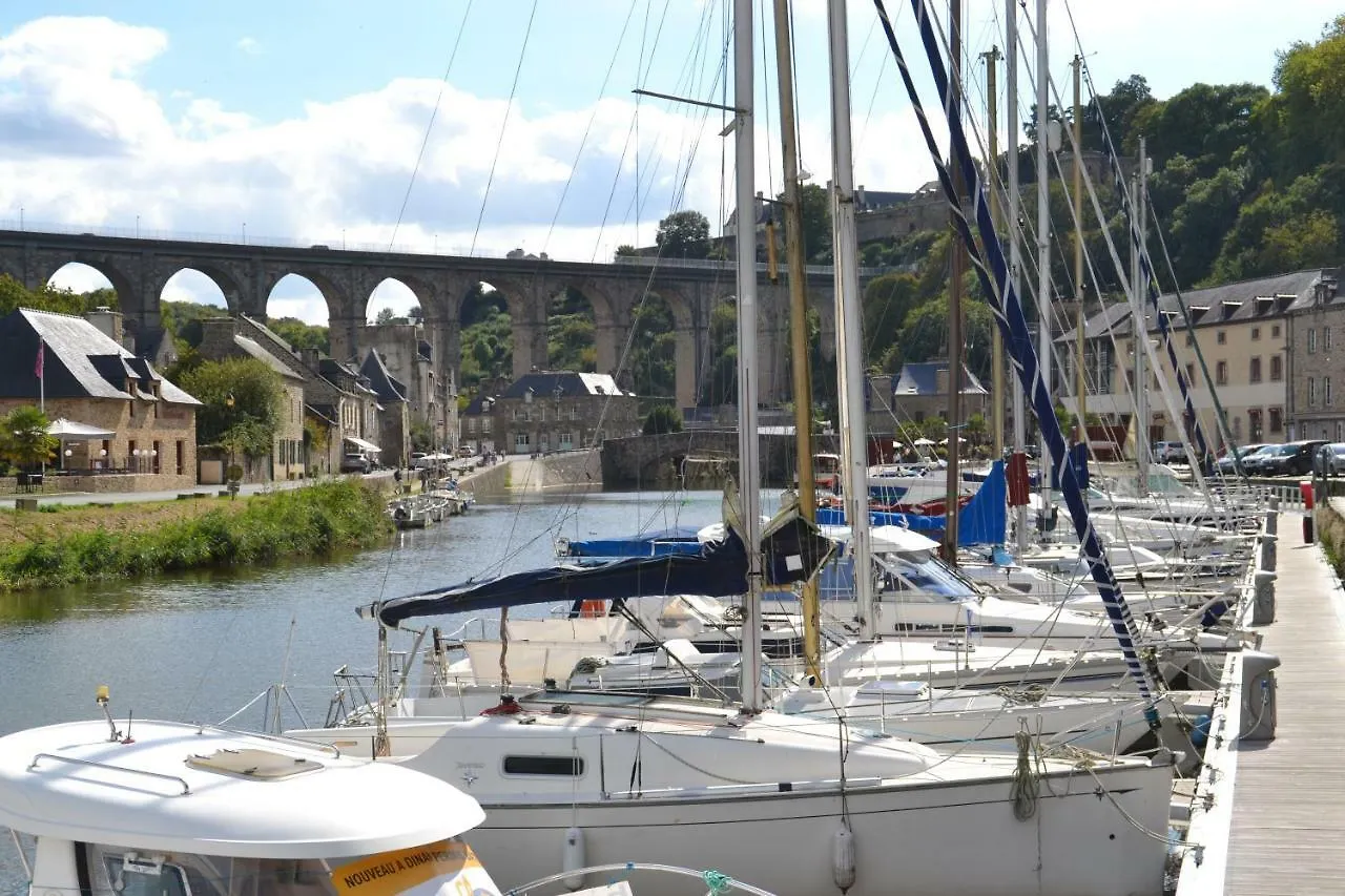 Vue Sur Le Port De Dinan Apartment